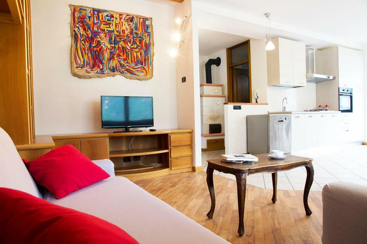 Casa Moiser Apartment Tresenda Luaran gambar
